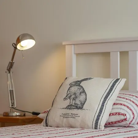 Casa Da Azoia N 5 *